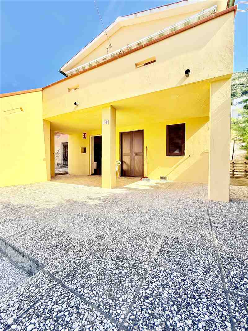 For sale Portion of two-family house Marciana  #5133 n.3