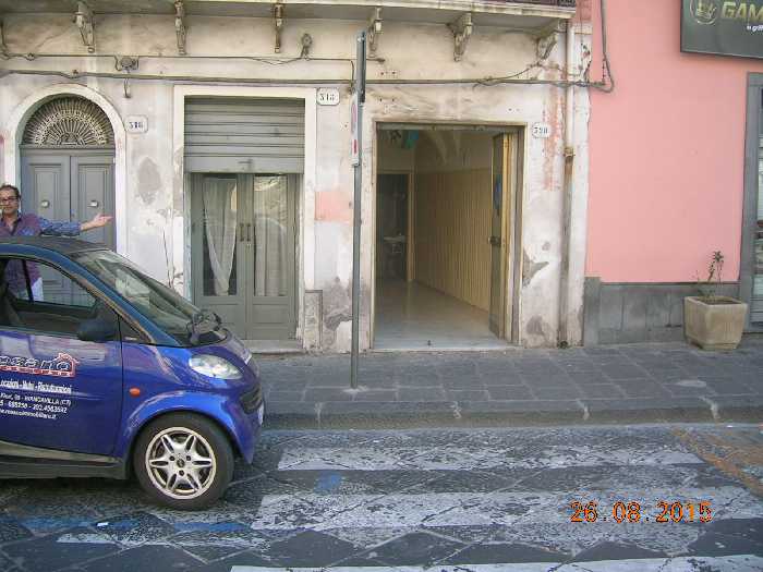Affitto Commerciale Biancavilla  #91 n.1