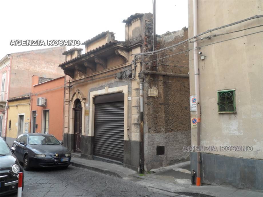 Otras actividad comerciales Santa Maria di Licodia #2332