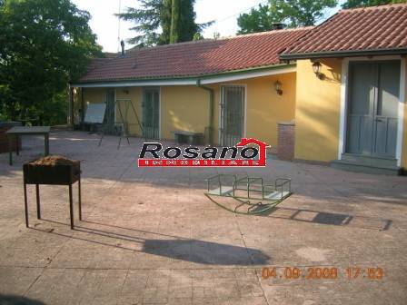 Venta Villa/Casa independiente Adrano  #2434 n.2