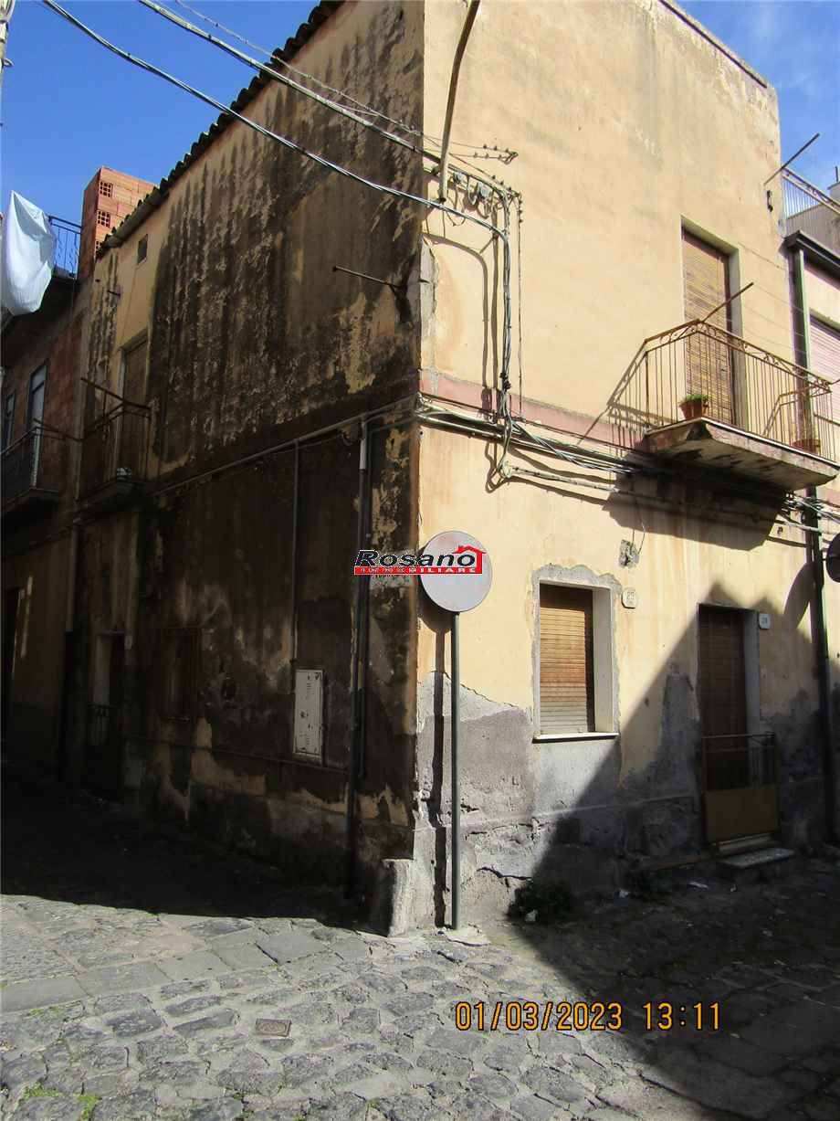 Detached house Biancavilla #2476