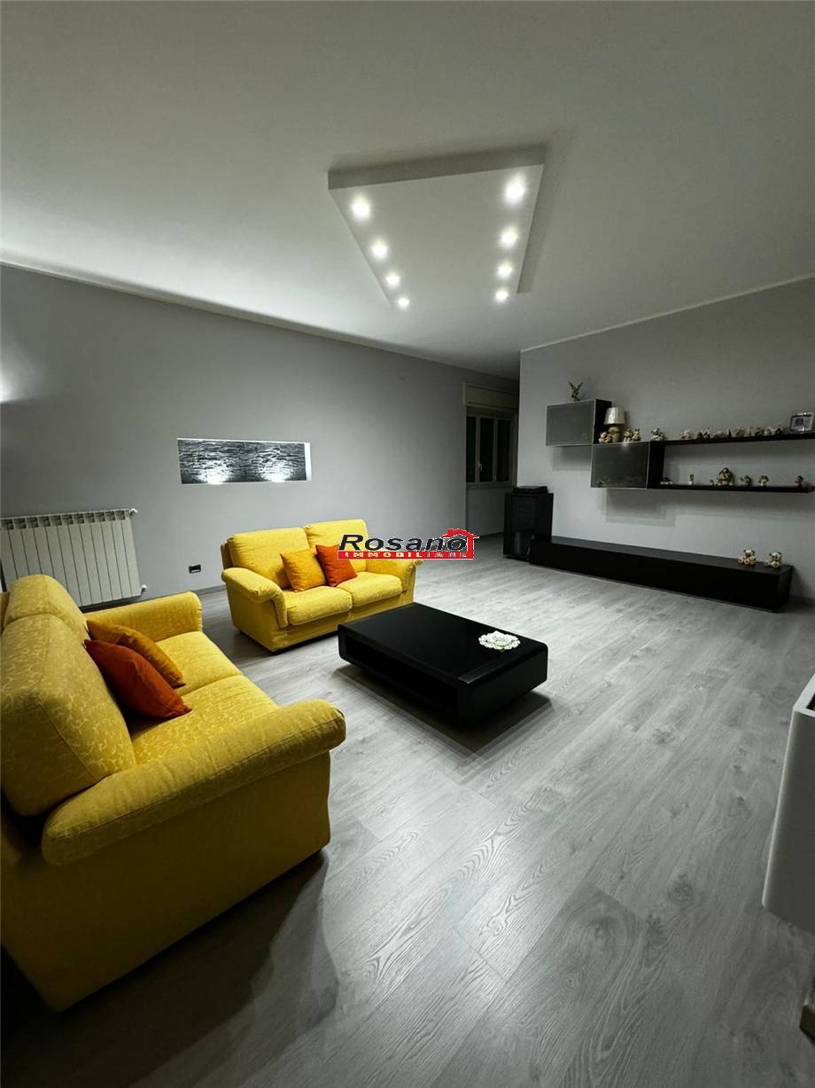 Venta Piso Adrano  #2542 n.2