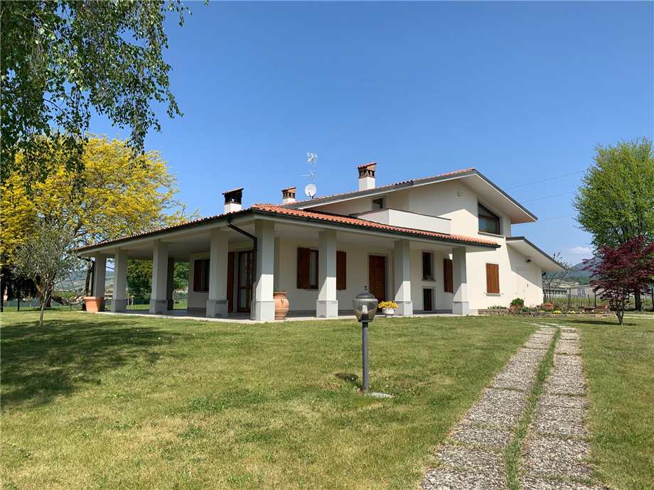Villa/Casa singola Capriolo #CAP33