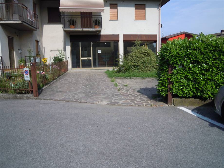 Vendita Commerciale Gandosso  #GAN25 n.2
