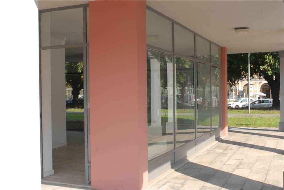 Vendita Commerciale Brescia  #BS3 n.3