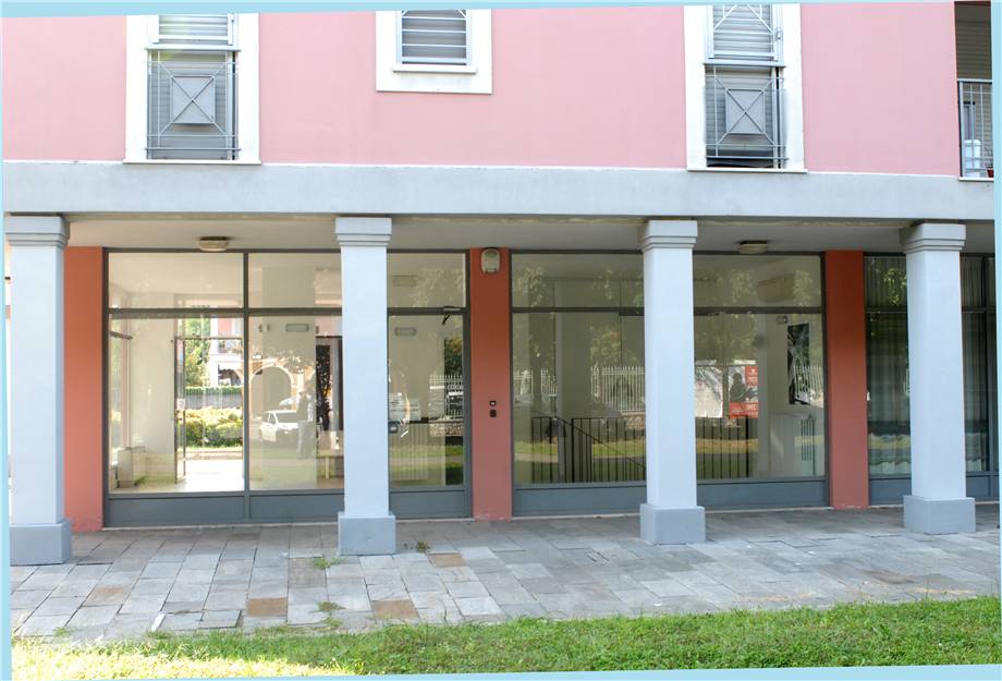 Vendita Commerciale Brescia  #BS3 n.5