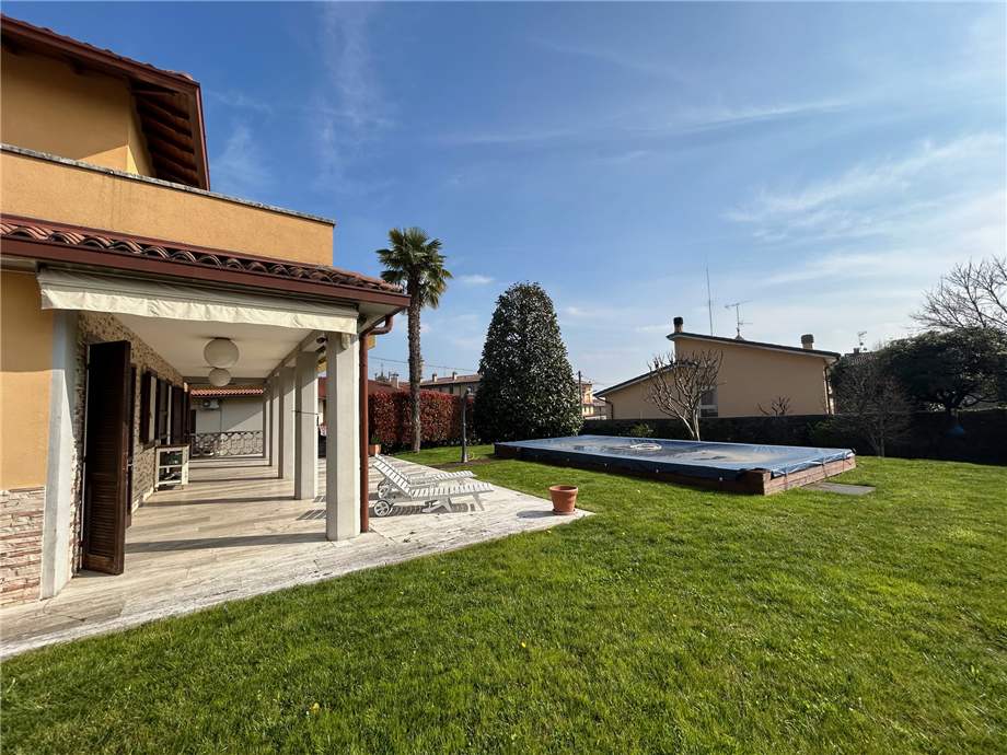 Villa/Casa singola Castelli Calepio #CC334