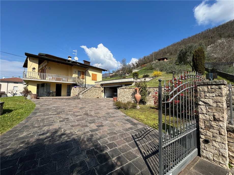 Vendita Villa/Casa singola Viadanica  #VIA13 n.2