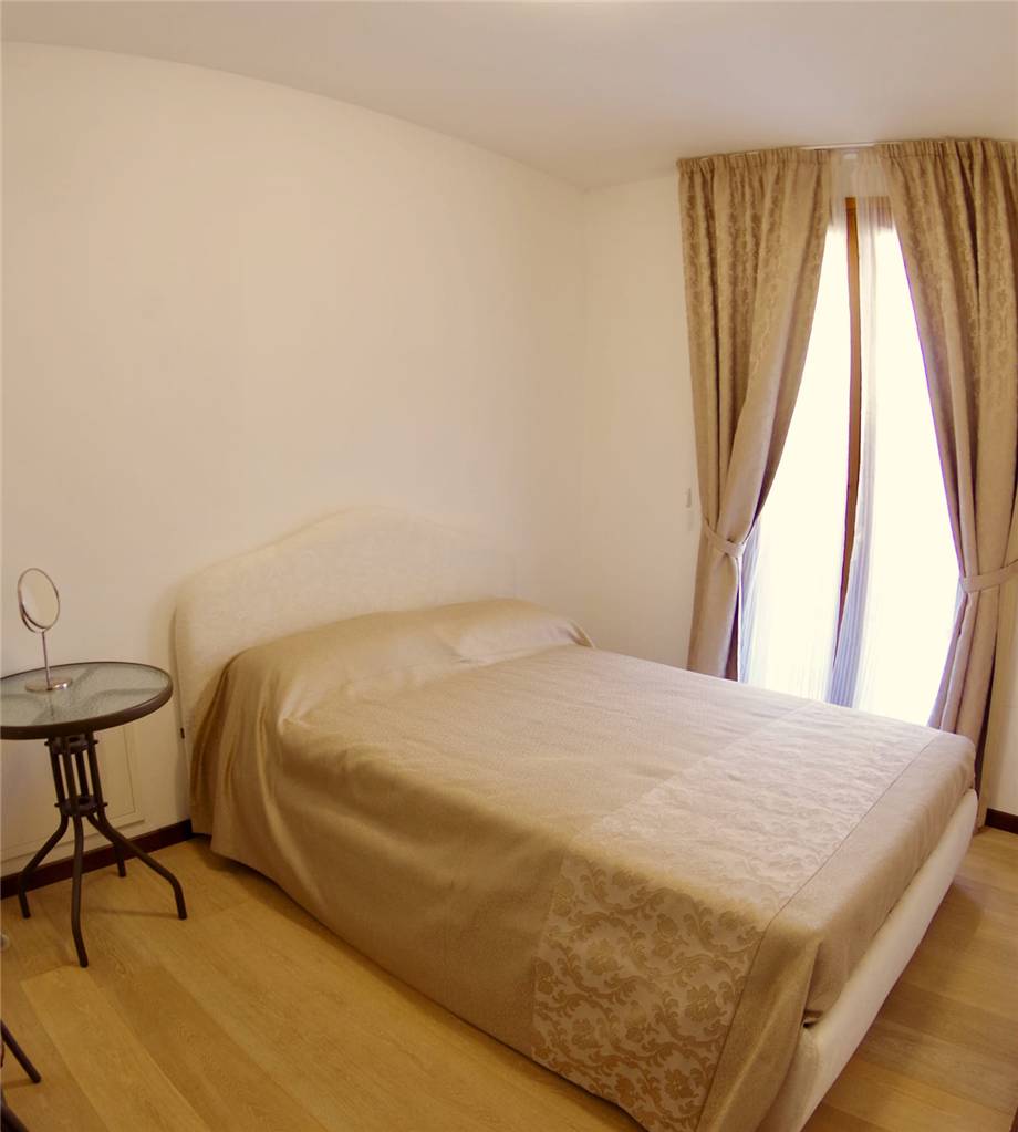 Venta Villa/Casa independiente Foresto Sparso  #FS37 n.8