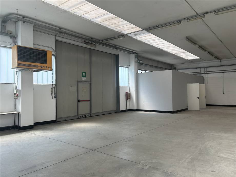 Venta Nave industrial Castelli Calepio TAGLIUNO #CC357 n.7