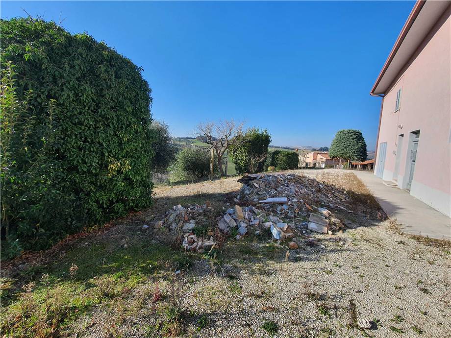 Vendita Terreno Fermo  #fm096 n.17