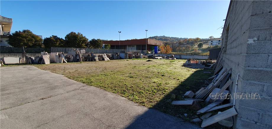 Affitto Capannone Perano  #LL 49 n.18