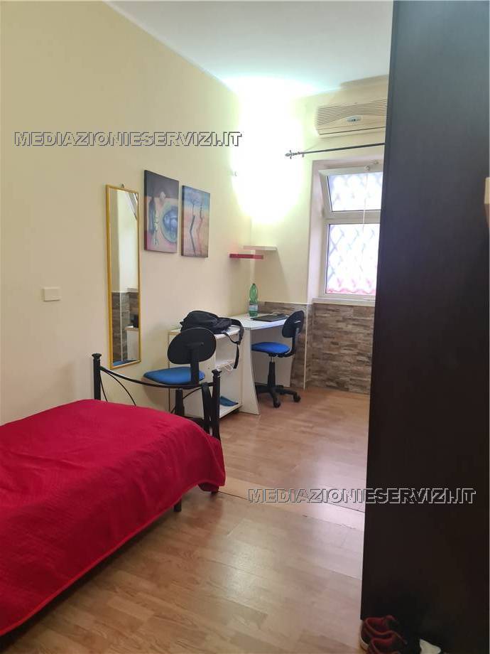 Flat Catania 161