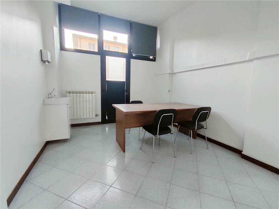 To rent Office Pontenure  #MIC210 n.11