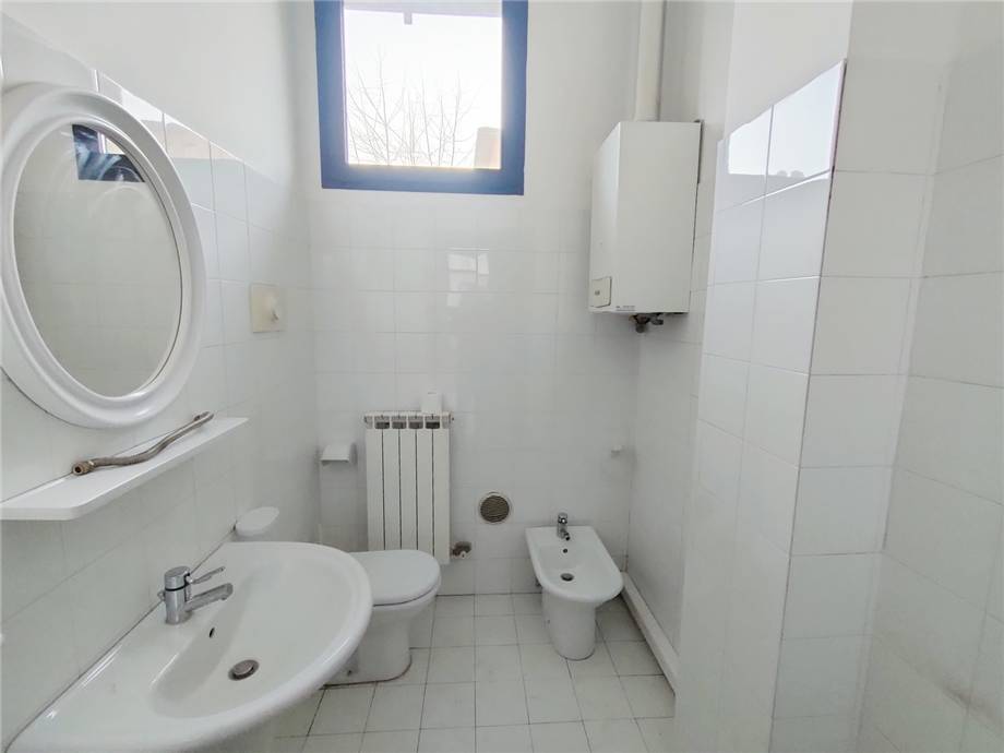 To rent Office Pontenure  #MIC210 n.8
