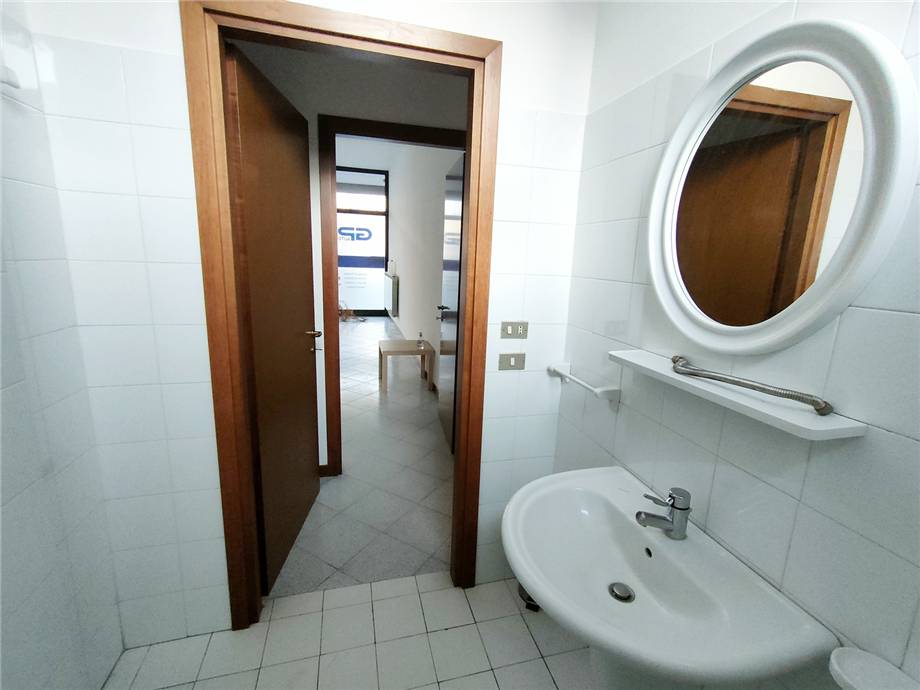 To rent Office Pontenure  #MIC210 n.9