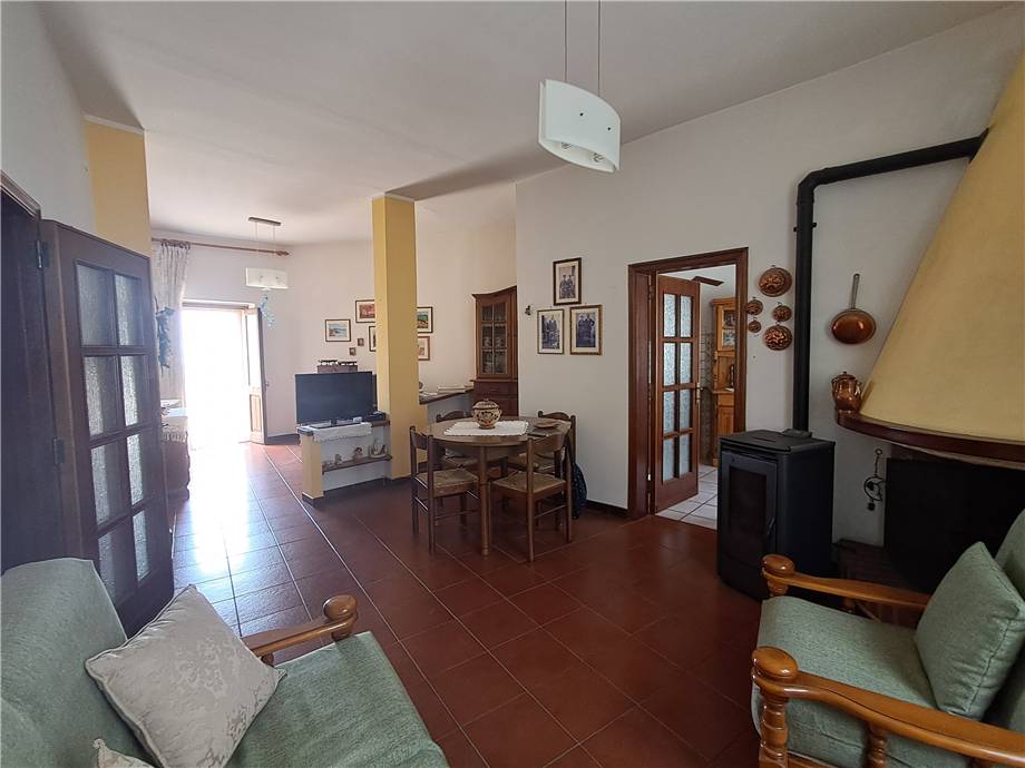 Vendita Villa/Casa singola Cuglieri CUGLIERI CENTRO #MAR181 n.2