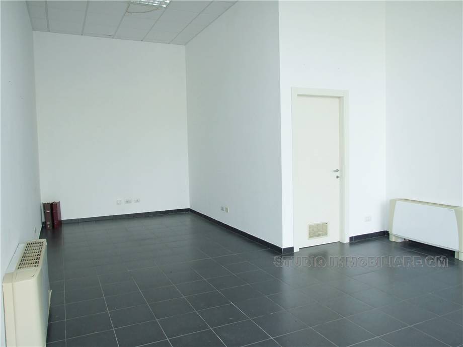 Alquiler Local commercial Prato Mezzana #1125 n.3
