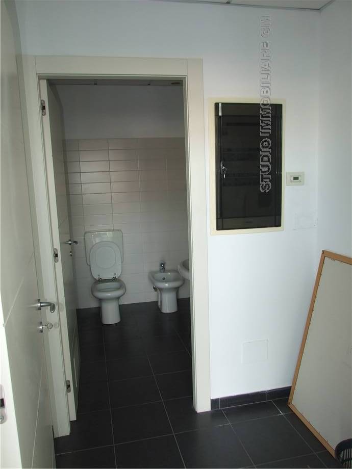 Alquiler Local commercial Prato Mezzana #1125 n.5