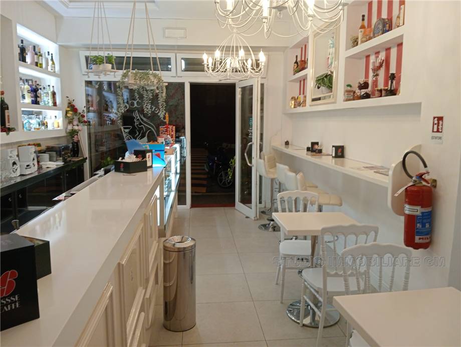 Vendita Commerciale Firenze  #5603 n.3