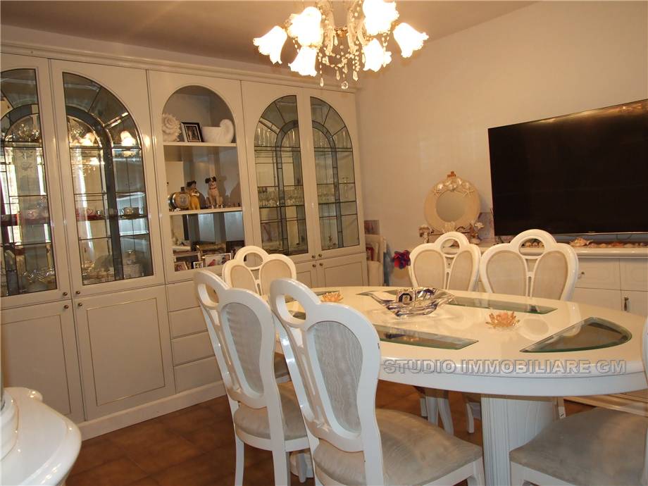 Venta Villa/Casa independiente Vernio Montepiano #584 n.2