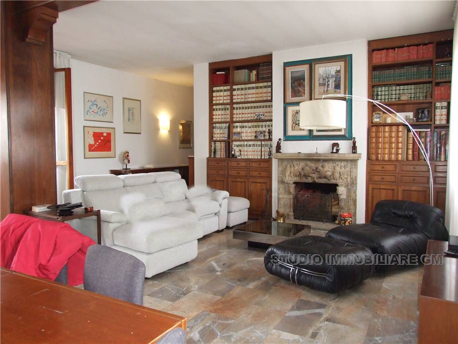 For sale Penthouse Prato Semicentro #588 n.2