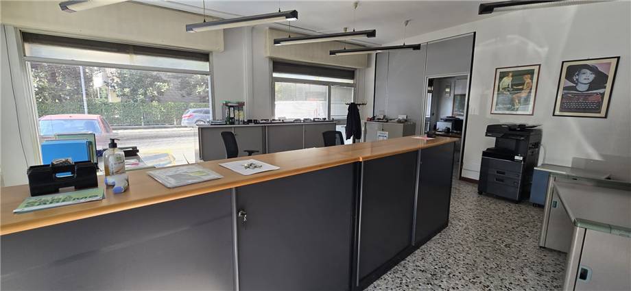 Venta Oficina Modena #1576 n.1