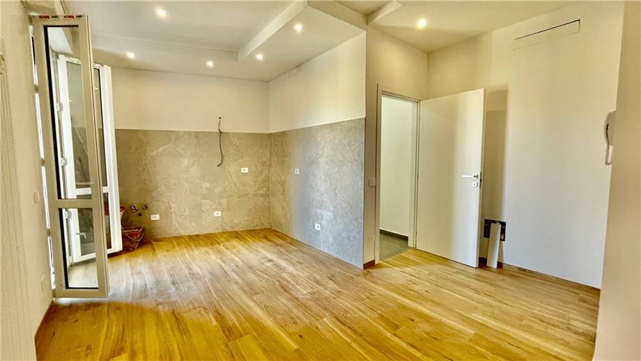 Vendita Appartamento Modena Centro Storico #1588 n.2