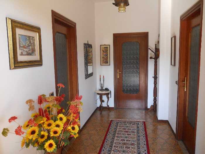 Venta Casa bifamiliar Castana  #Ccas584 n.3