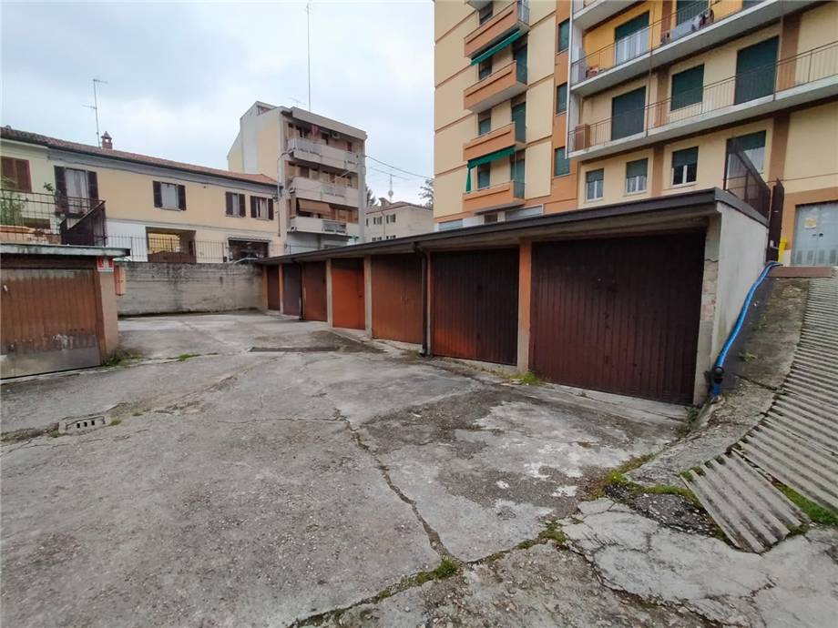 Garaje Broni #Brbox