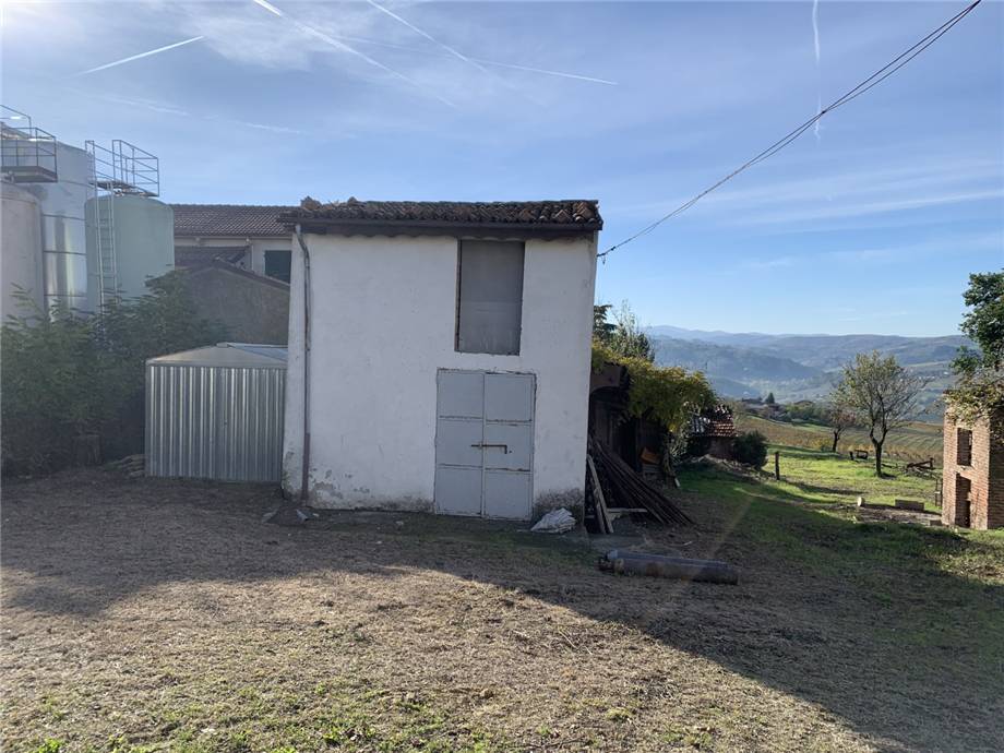Vendita Villa/Casa singola Castana  #Acb628 n.4
