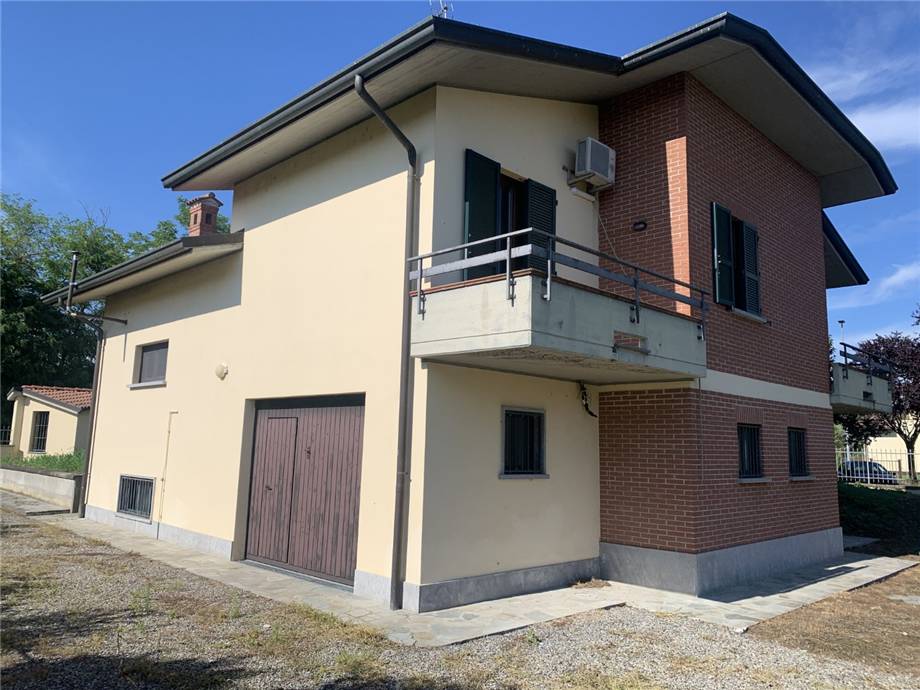 Venta Villa/Casa independiente Albaredo Arnaboldi  #CAL631 n.3
