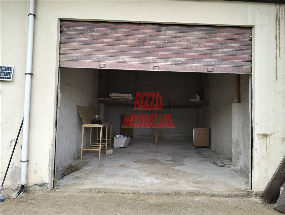 Affitto Commerciale Misilmeri Portella di Mare paese #616-E n.2