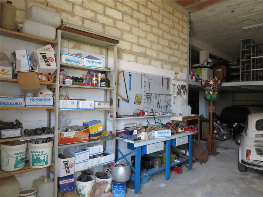 Verkauf Garage/Autobox Noto #2G n.2