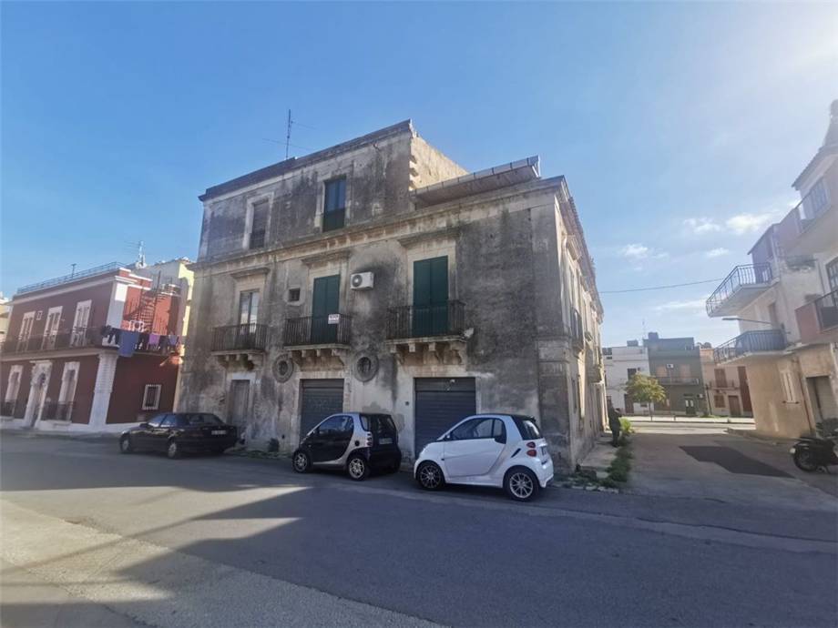 Historical building/palace Avola #16PA