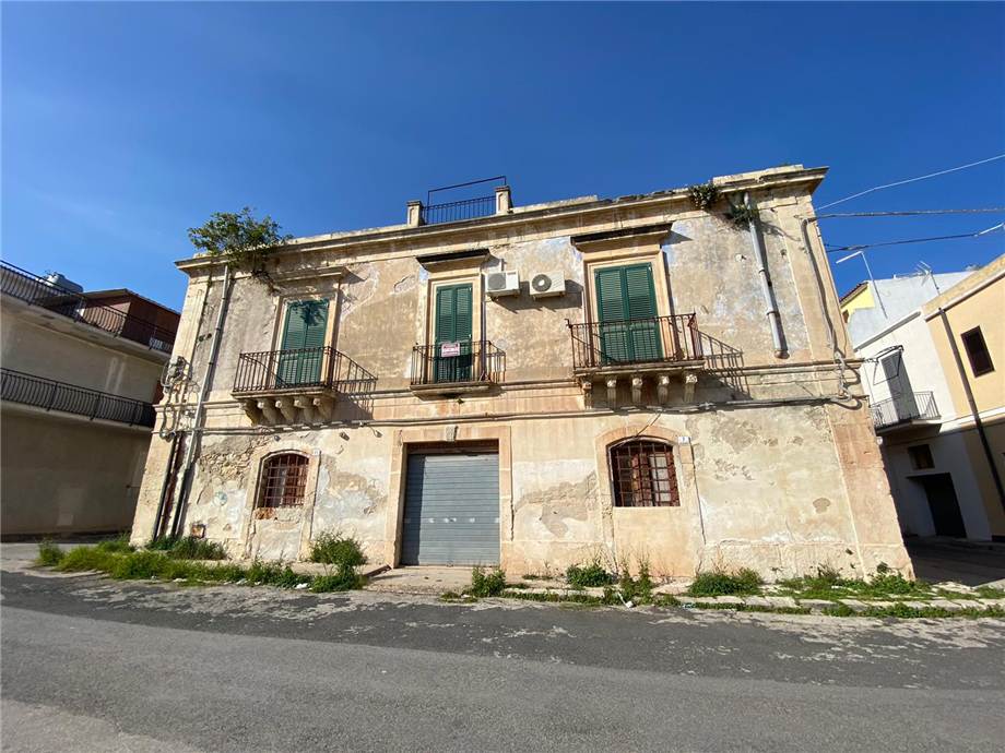 For sale Historical building/palace Avola  #16PA n.2