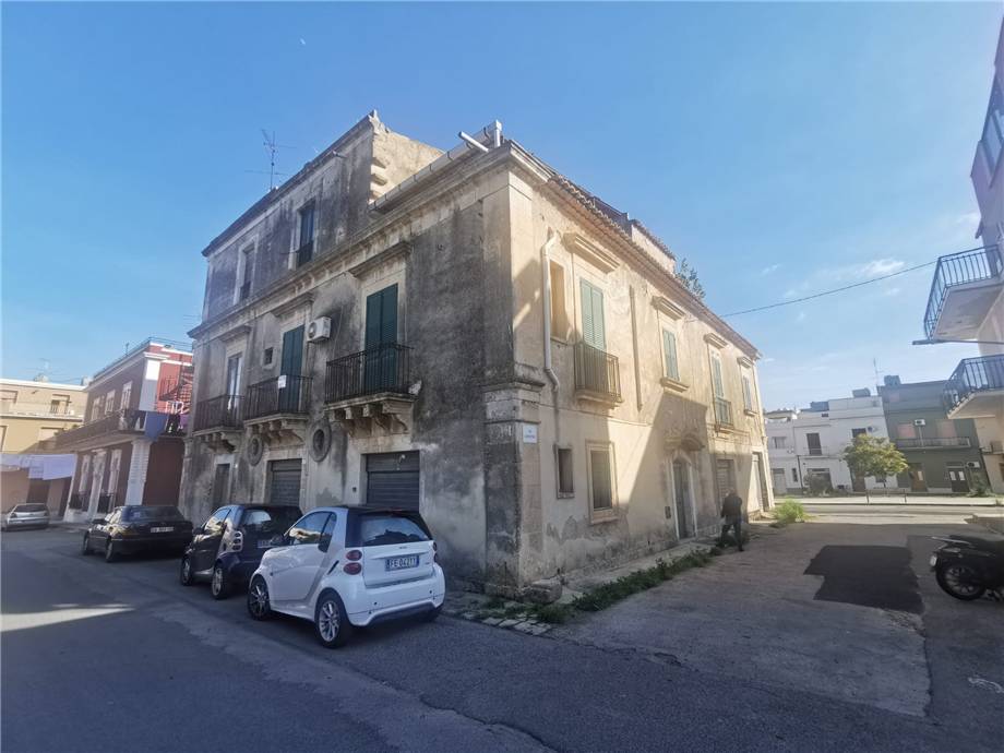For sale Historical building/palace Avola  #16PA n.3