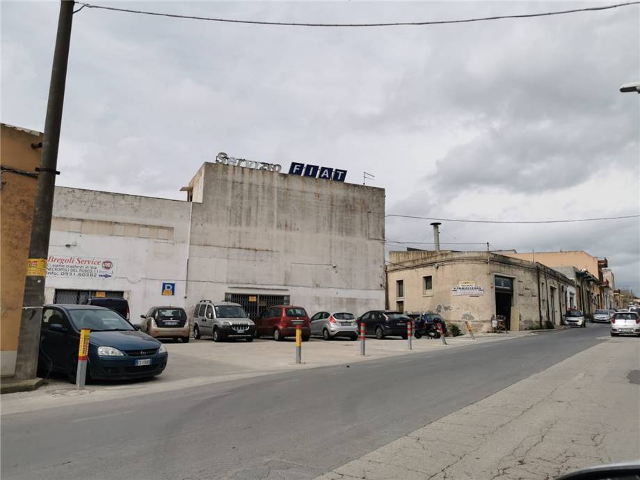 Gewerbeimmobilie Siracusa #D8SR