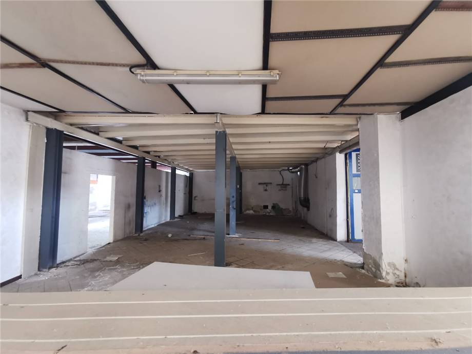 Venta Local comercial Siracusa #D8SR n.3