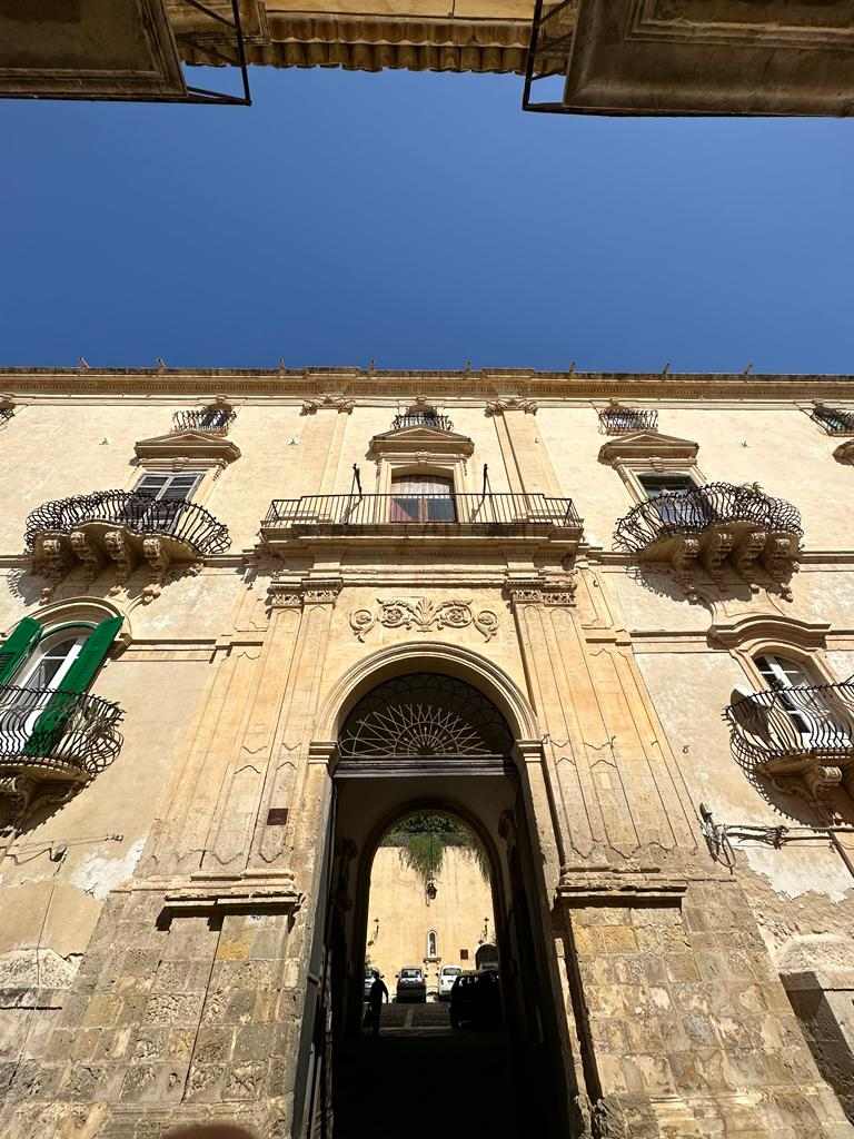 For sale Flat Noto  #302A n.4