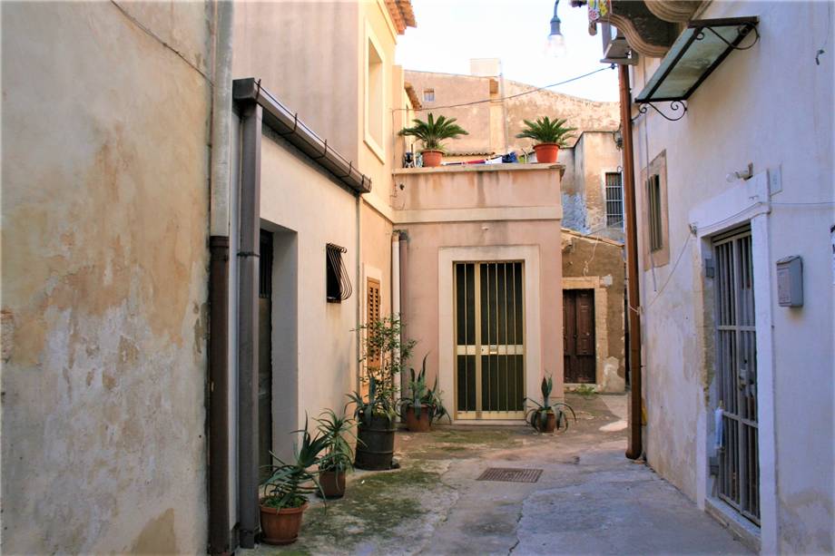 For sale Detached house Noto  #206C n.3