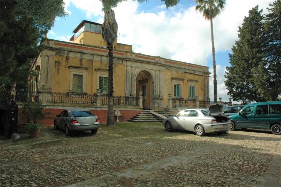 Historical villa/mansion Noto #44V