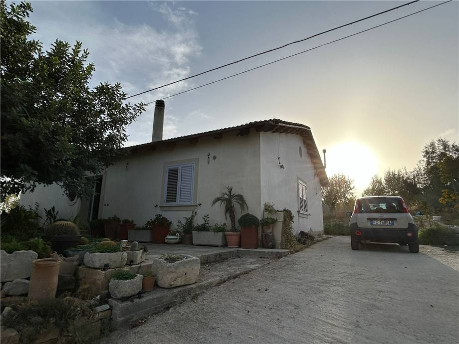 Verkauf Einfamilienhaus Noto  #23VNC n.2