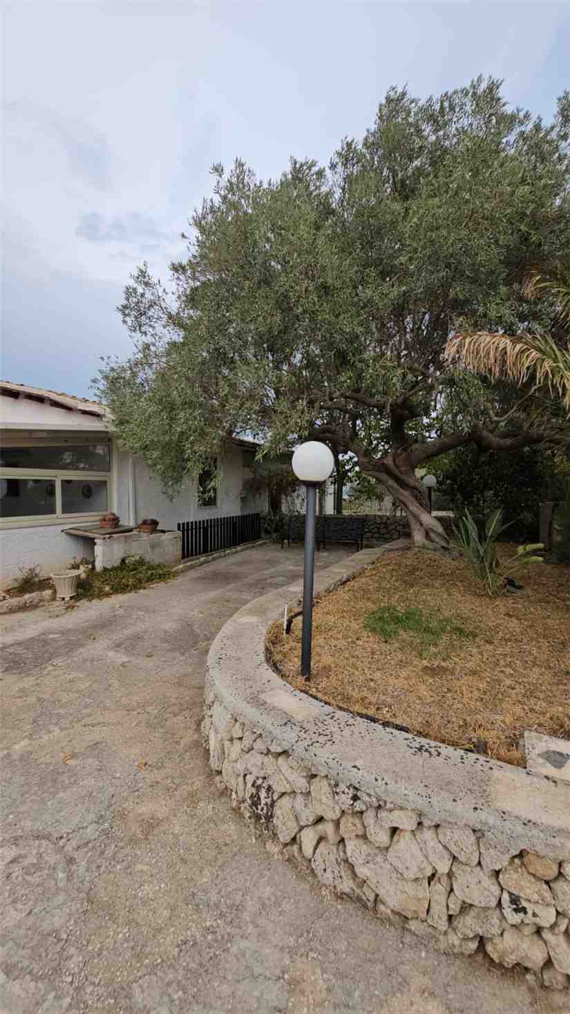 To rent Single-family Villa Noto TESTA DELL'ACQUA #28VF n.4