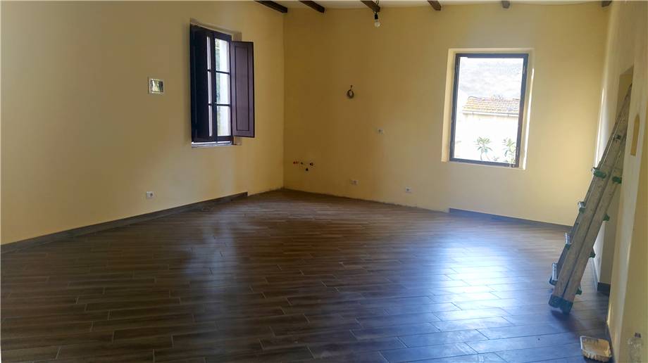 Alquiler Piso Montespertoli  #A0789 n.2