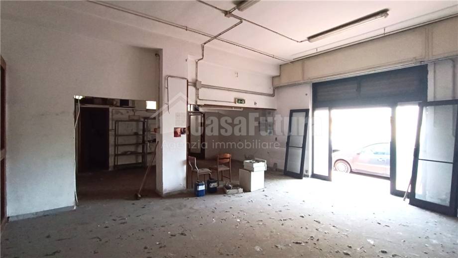 Venta Local comercial Napoli Secondigliano #ARE6 n.4