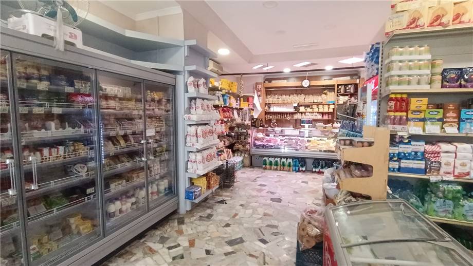 Alquiler Local comercial Napoli Secondigliano #NAP18 n.3