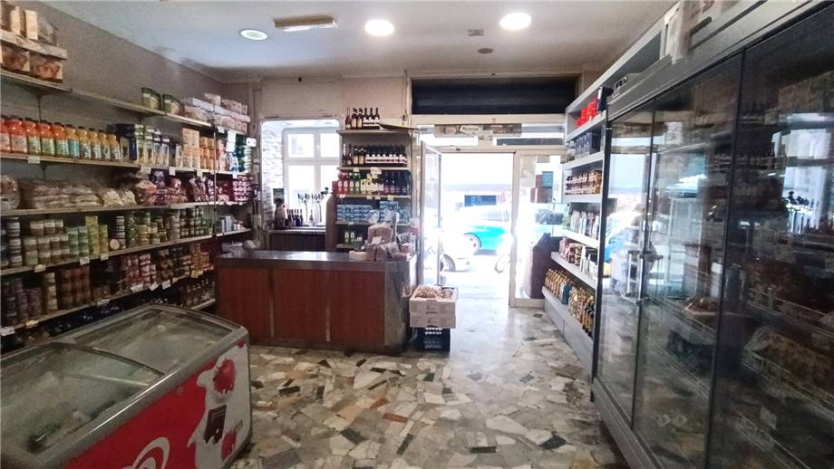 Alquiler Local comercial Napoli Secondigliano #NAP18 n.4