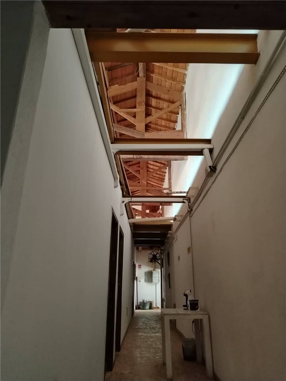 Vendita Palazzo storico commerciale Riola Sardo  #95 n.7