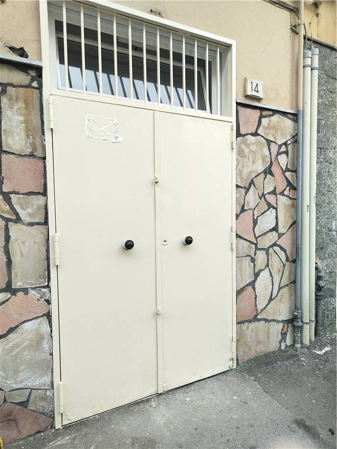 Local comercial Napoli 485